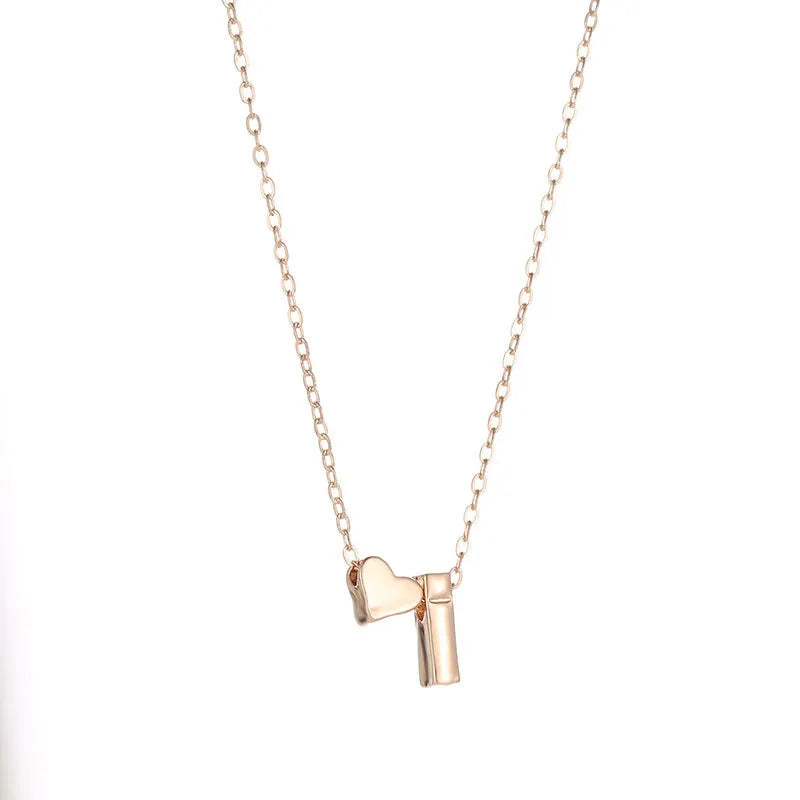 Colar Inicial + Pequeno coração Feminino
