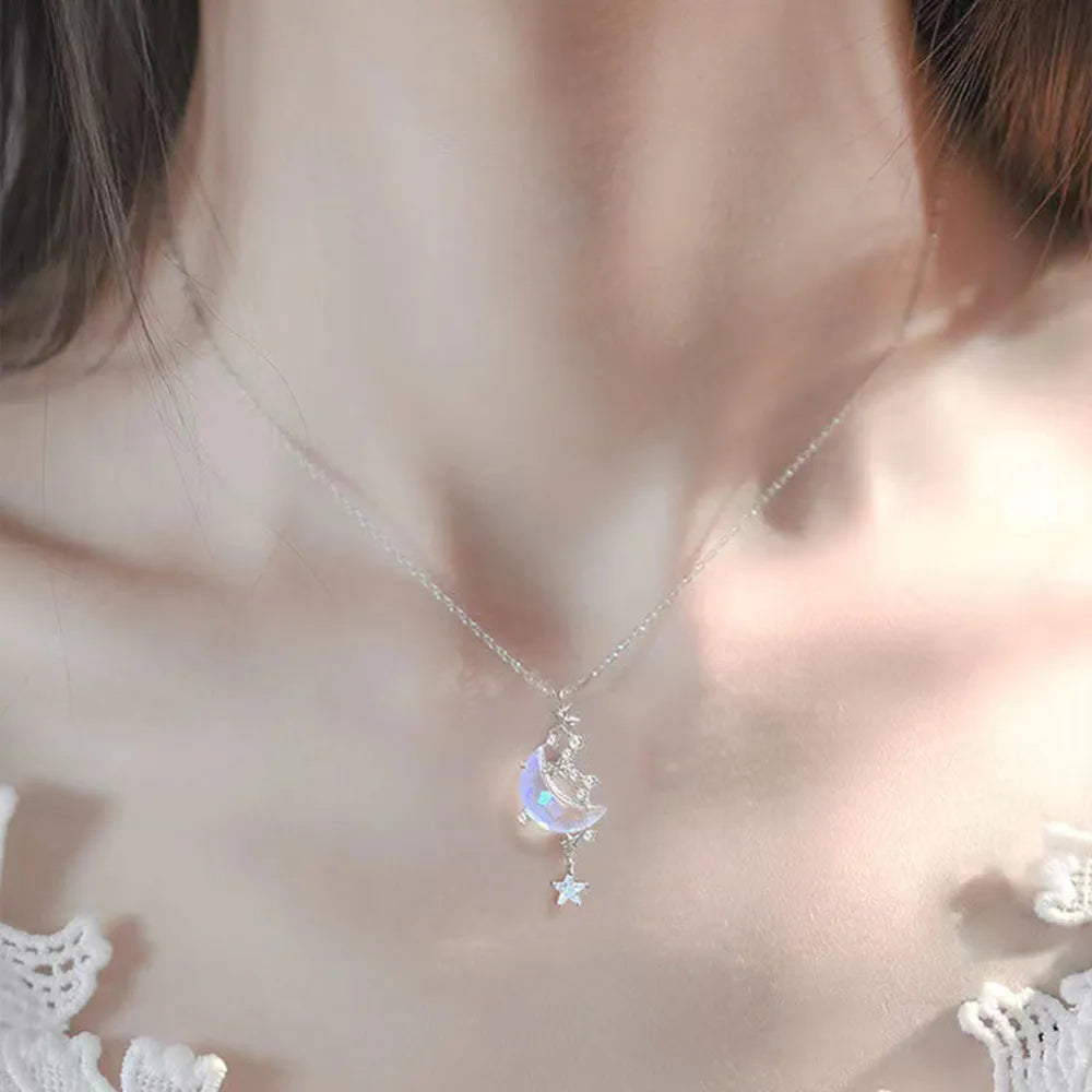 Colar Lua + Estrela Vitrificada Delicado Feminino