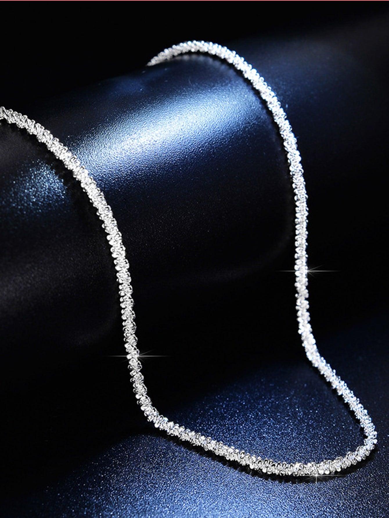 Colar Simples Brilhante Feminino 
