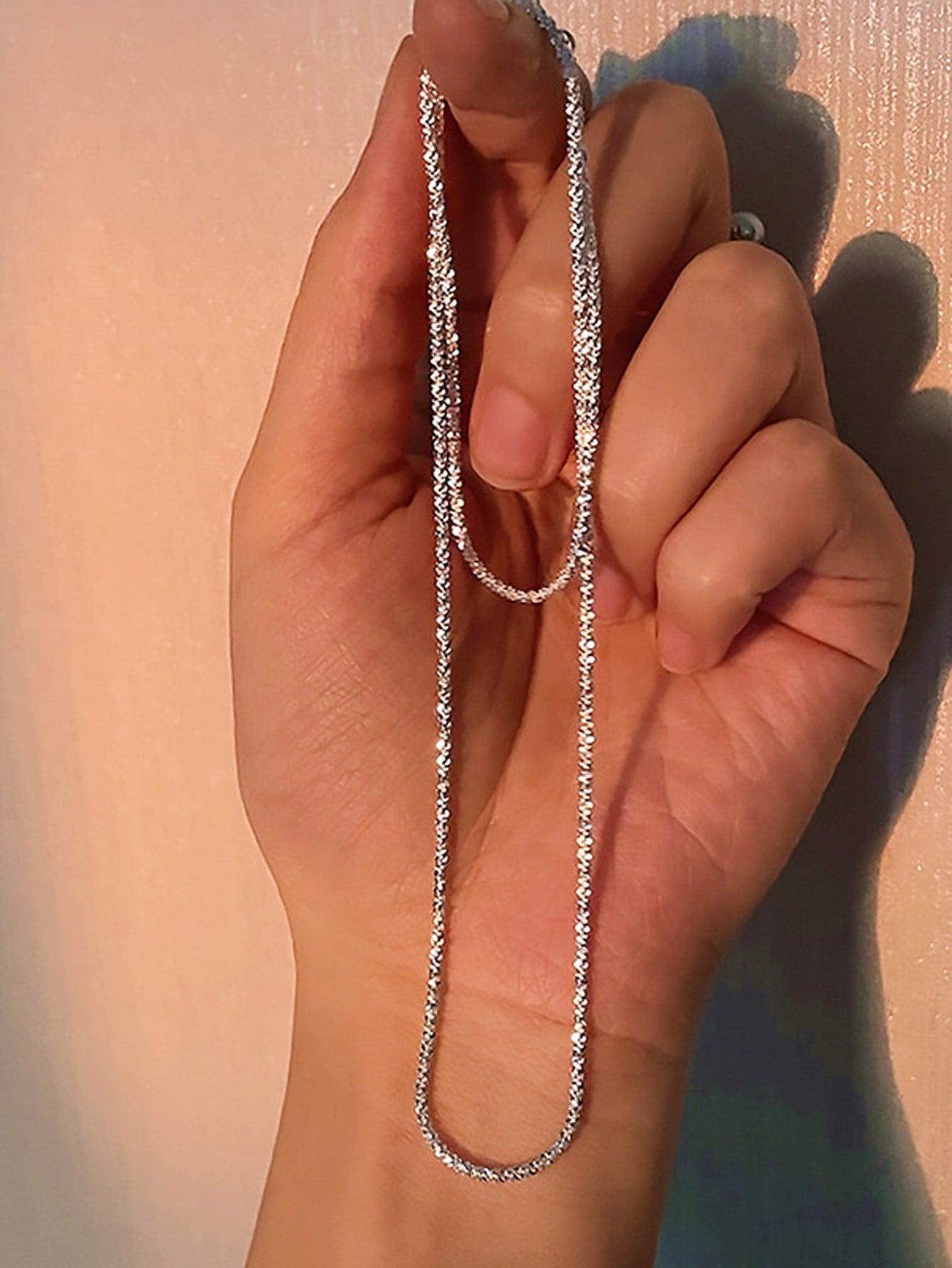 Colar Simples Brilhante Feminino 
