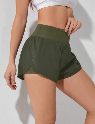 Short Esportivo Feminino de cintura larga elástico verde militar