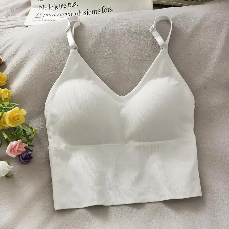 Top Sexy Feminino construído em sutiã branco
