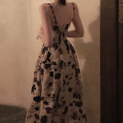 Vestido Floral Midi Vintage Feminino moda bege