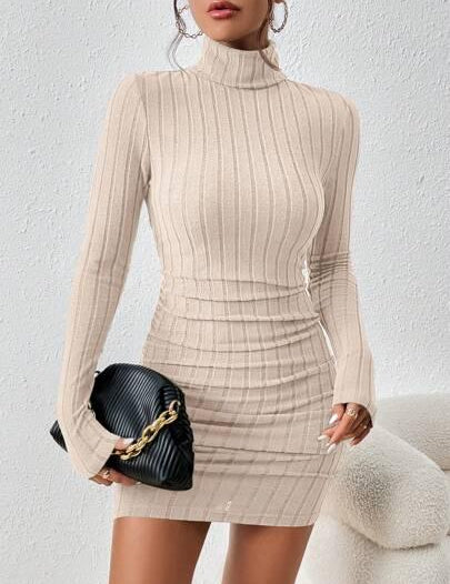 Vestido Franzido de gola alta damasco