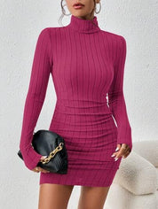 Vestido Franzido de gola rosa