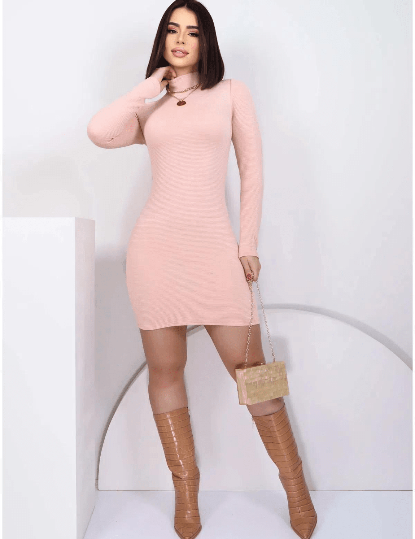 Vestido Tubinho   Manga Longa Gola Alta