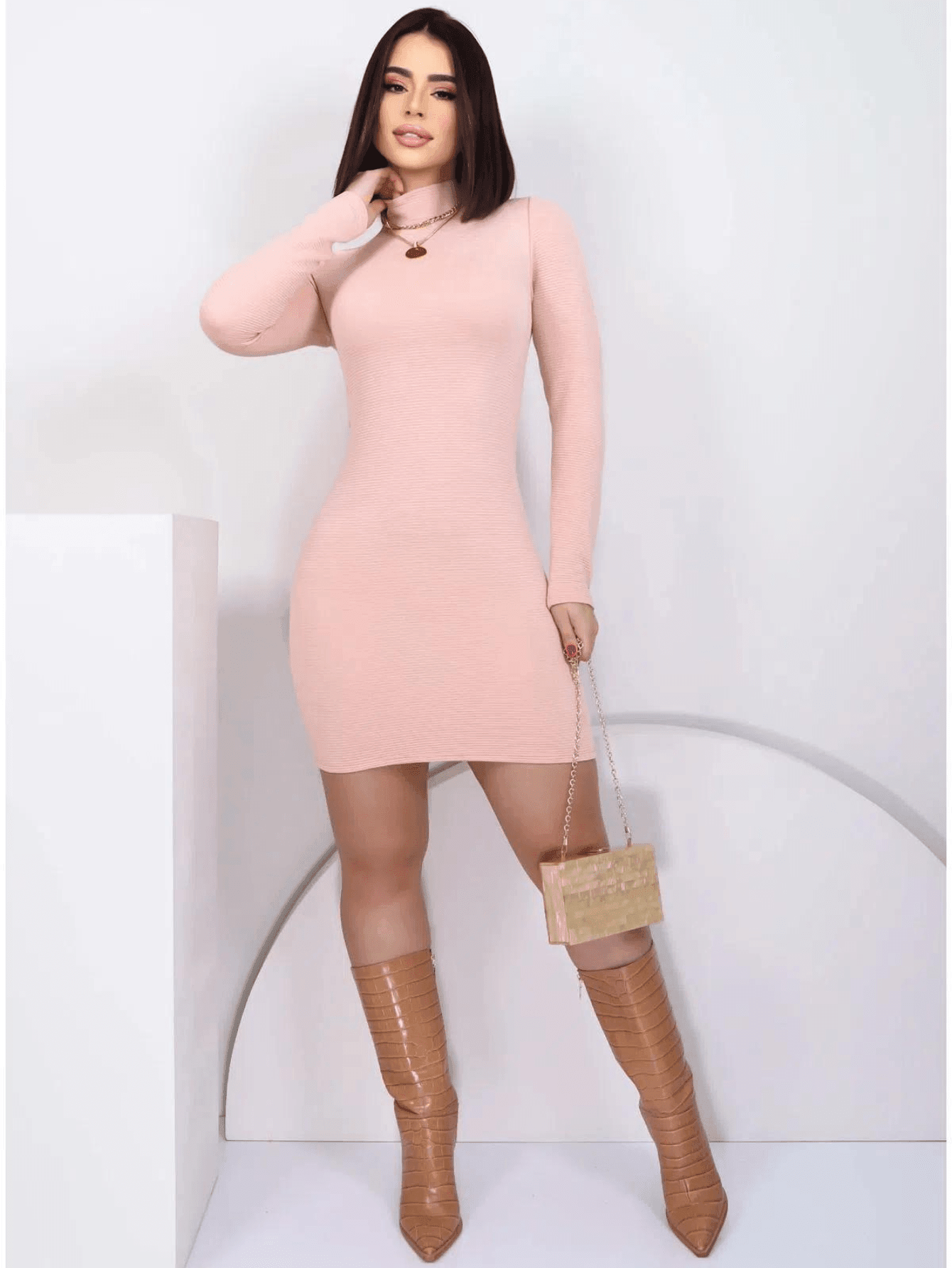 Vestido Tubinho   Manga Longa Gola Alta